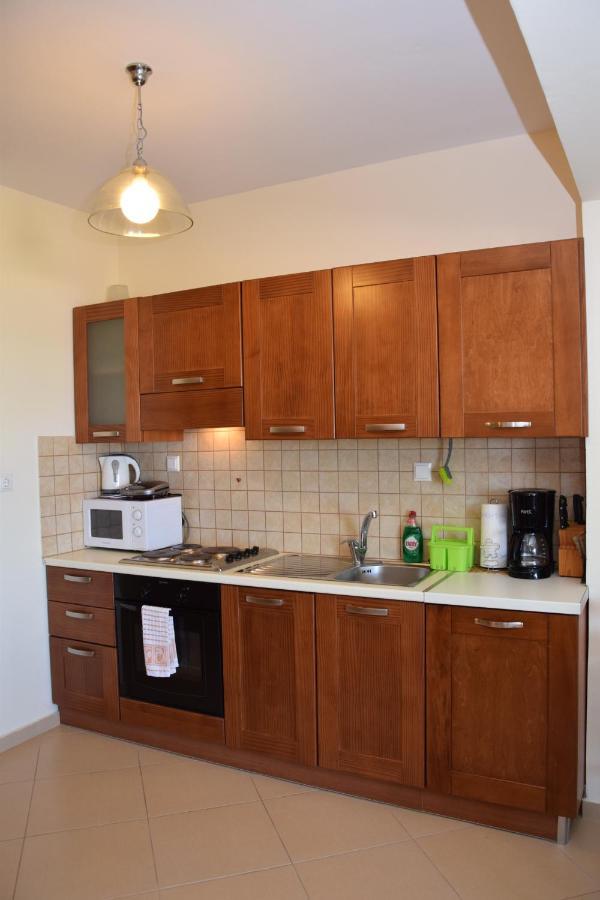 Rubini Homes Agia Marina  ภายนอก รูปภาพ