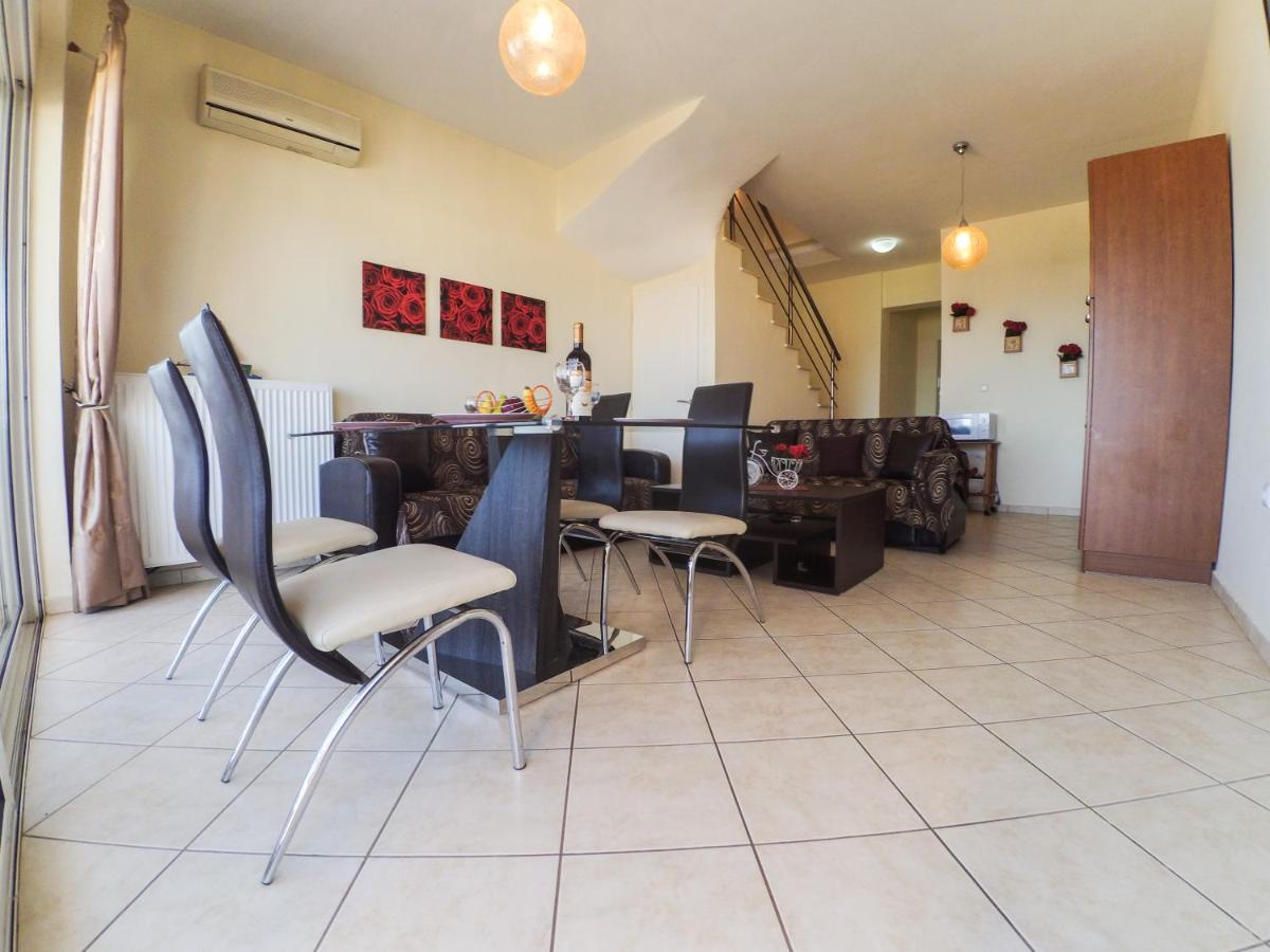 Rubini Homes Agia Marina  ภายนอก รูปภาพ