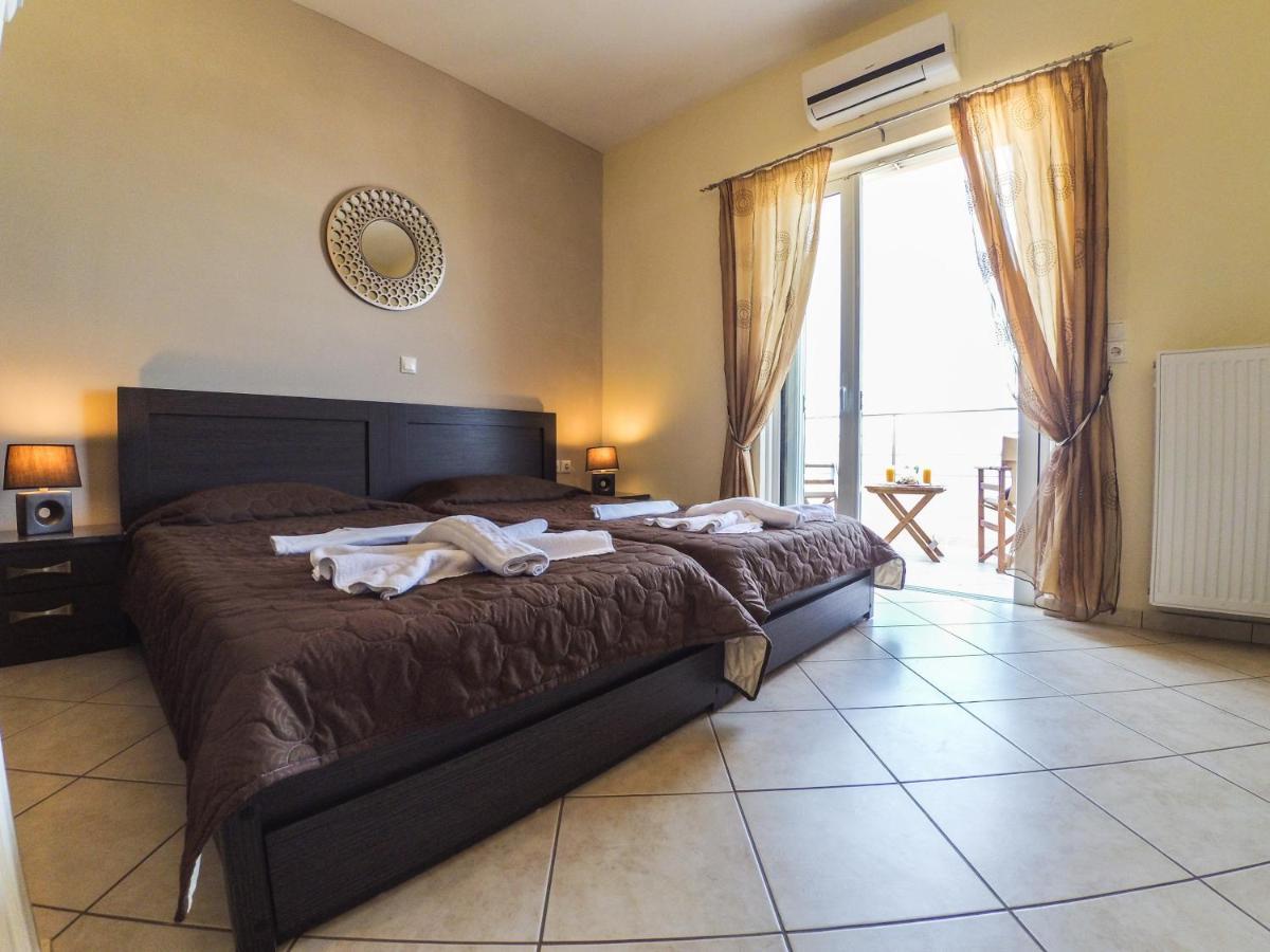 Rubini Homes Agia Marina  ภายนอก รูปภาพ